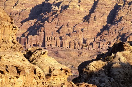 Jordanie, Petra, tombeaux de la Khubthah (tombeau-palais, tombeau corinthien, tombeau de la Soie, tombeau à l'Urne ...)