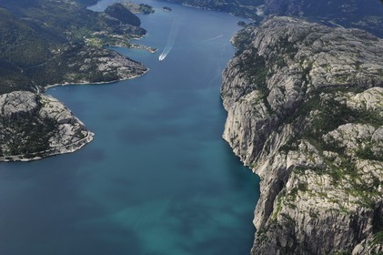 Norvège, Rogaland, le Lysefjord, fjord de Lysebotn (vue aérienne)