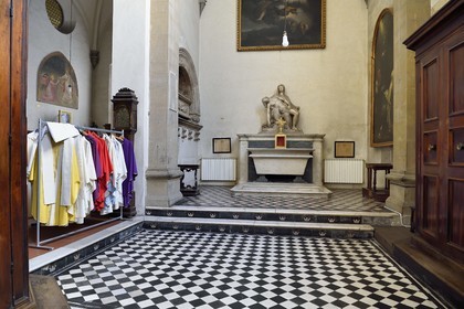 Italie, Toscane, Florence, centre historique classé Patrimoine Mondial de l'UNESCO, basilique Santa Trinita (Basilica di Santa Trinita), chapelle privée de la famille Strozzi devenue la sacristie