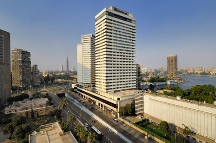 Egypte, Le Caire, hôtel Sheraton au bord du Nil Egypt, Cairo, the Sheraton hotel on the Nile side
