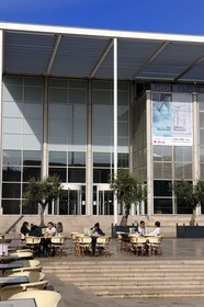 France, Gard (30), Nimes, Le Carré d'Art de l'architecte Norman Forster, médiathèque et centre d'Art Contemporain