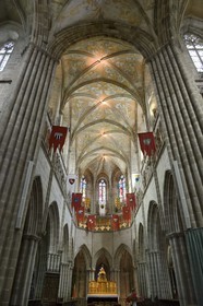 France, Côtes-d'Armor (22), Tréguier, nef de la cathédrale Saint-Tugdual