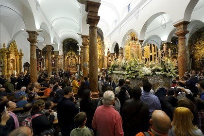 Espagne, Andalousie, Séville, quartier de Santa Cruz, église San Nicolas, procession de la Vierge des neiges (Virgen de las Nieves)