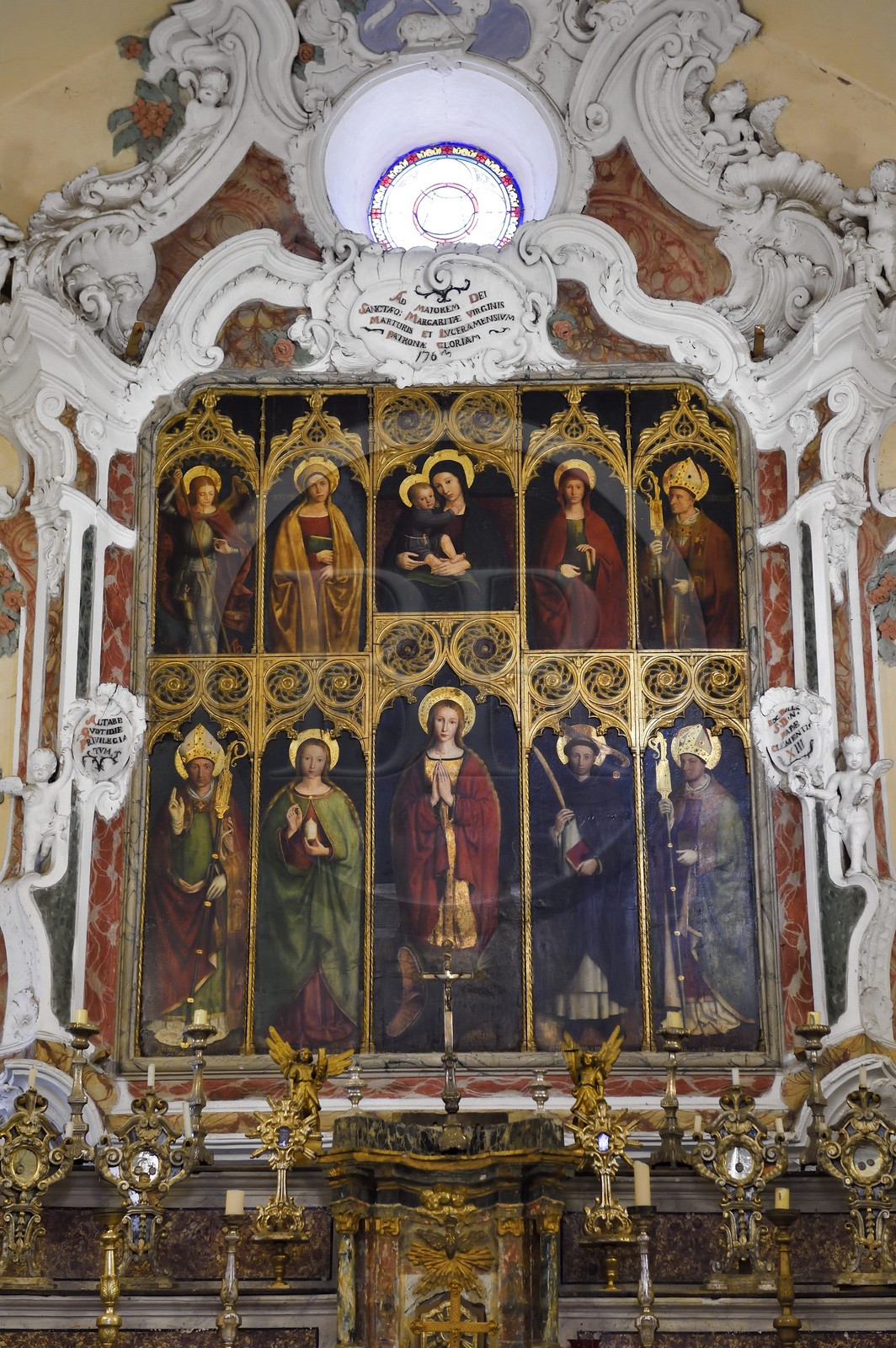 France, Alpes-Maritimes (06), Lucéram, l'église Sainte-Marguerite, le retable de Sainte-Marguerite (1498) attribué à Louis Bréa, le célèbre primitif niçois