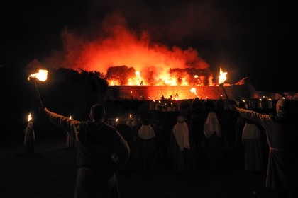 France, Seine et Marne (77), Les Médiévales de Provins, le Son et Lumière dans les jardins du couvent des Cordelières