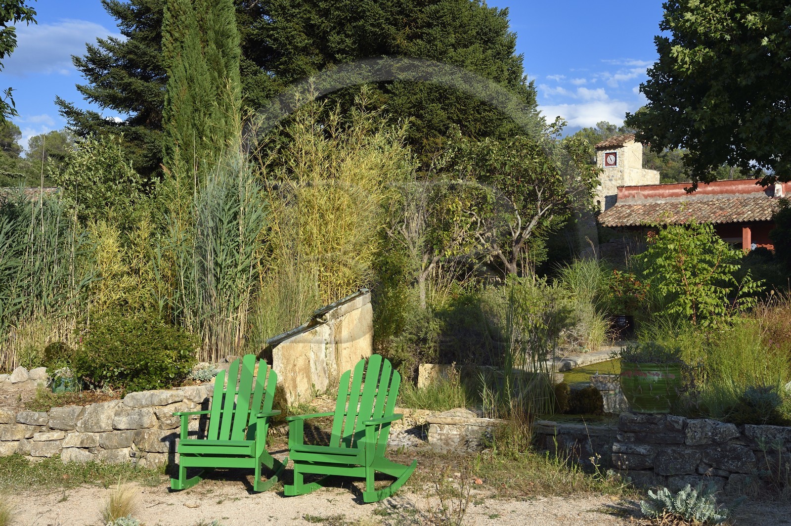 France, Var (83), Provence Verte, Bras, vers Saint-Maximin-la-Sainte-Baume, la maison d'hotes Le Peyrourier - une campagne en Provence
