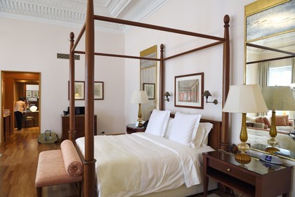 Italie, Lombardie, Milan, Quadrilatère de la Mode (Quadrilatero della moda), Four Seasons Hotel Milano, la suite Renaissance