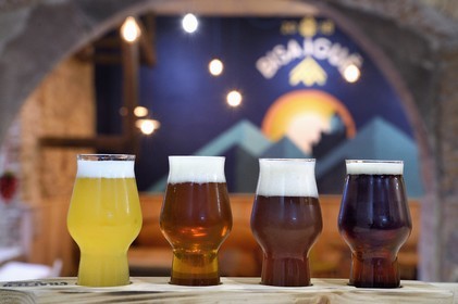 France, Haut-Rhin (68), Kaysersberg, Brasserie Bisaigue, le brasseur artisanal Thibaut Ancel propose des proposant des bières blondes, blanches, ambrées, brunes non filtrées et non pasteurisées