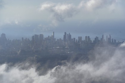 Panama, les gratte-ciels de Panama City (vue aérienne)