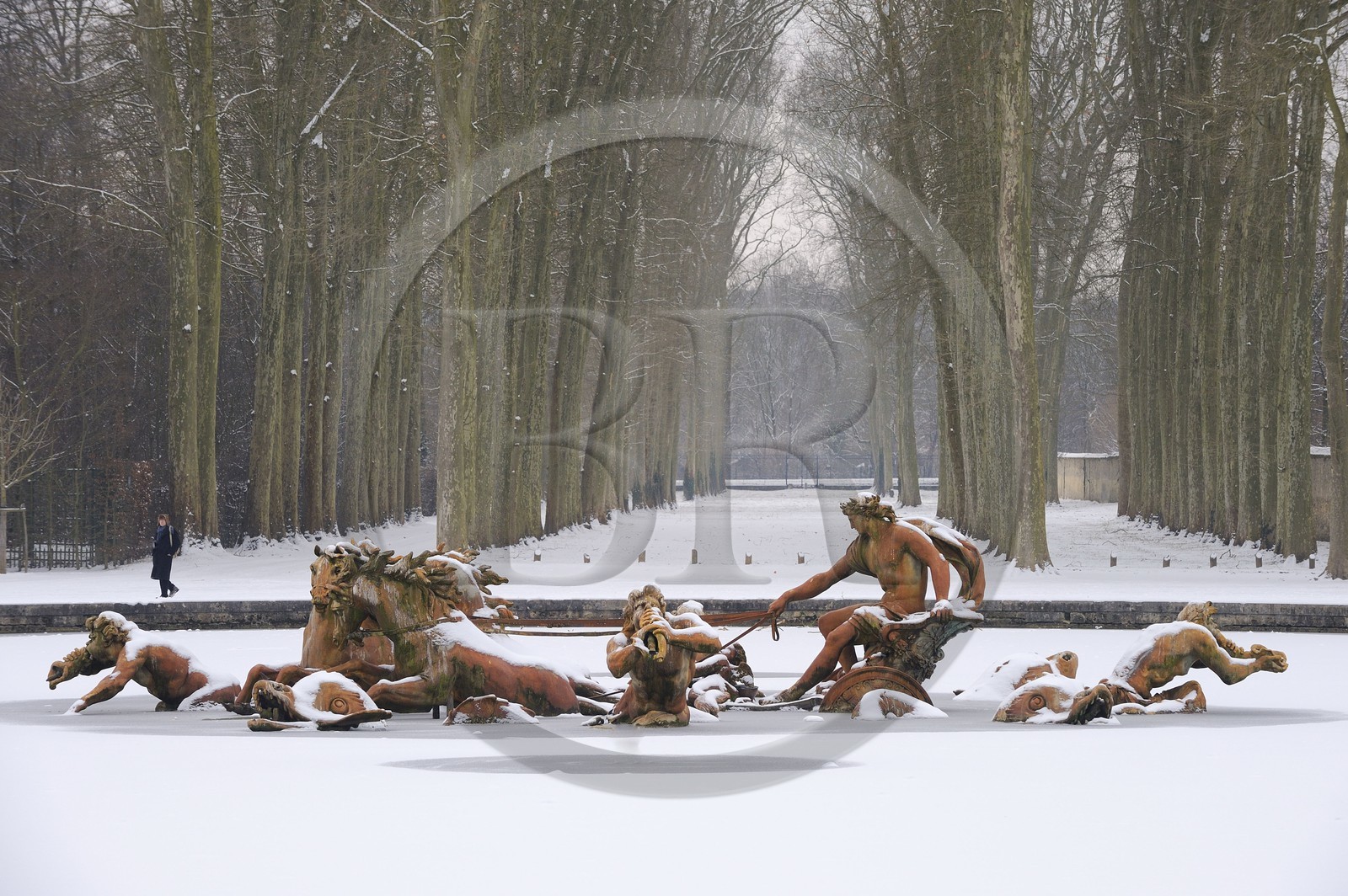 France, Yvelines (78), château de Versailles, classé Patrimoine Mondial de l'UNESCO, le bassin d'Apollon par Tuby avec le char d'Apollon