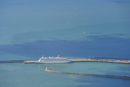 Royaume-Uni, Angleterre, Kent, port de Douvres (vue aérienne)