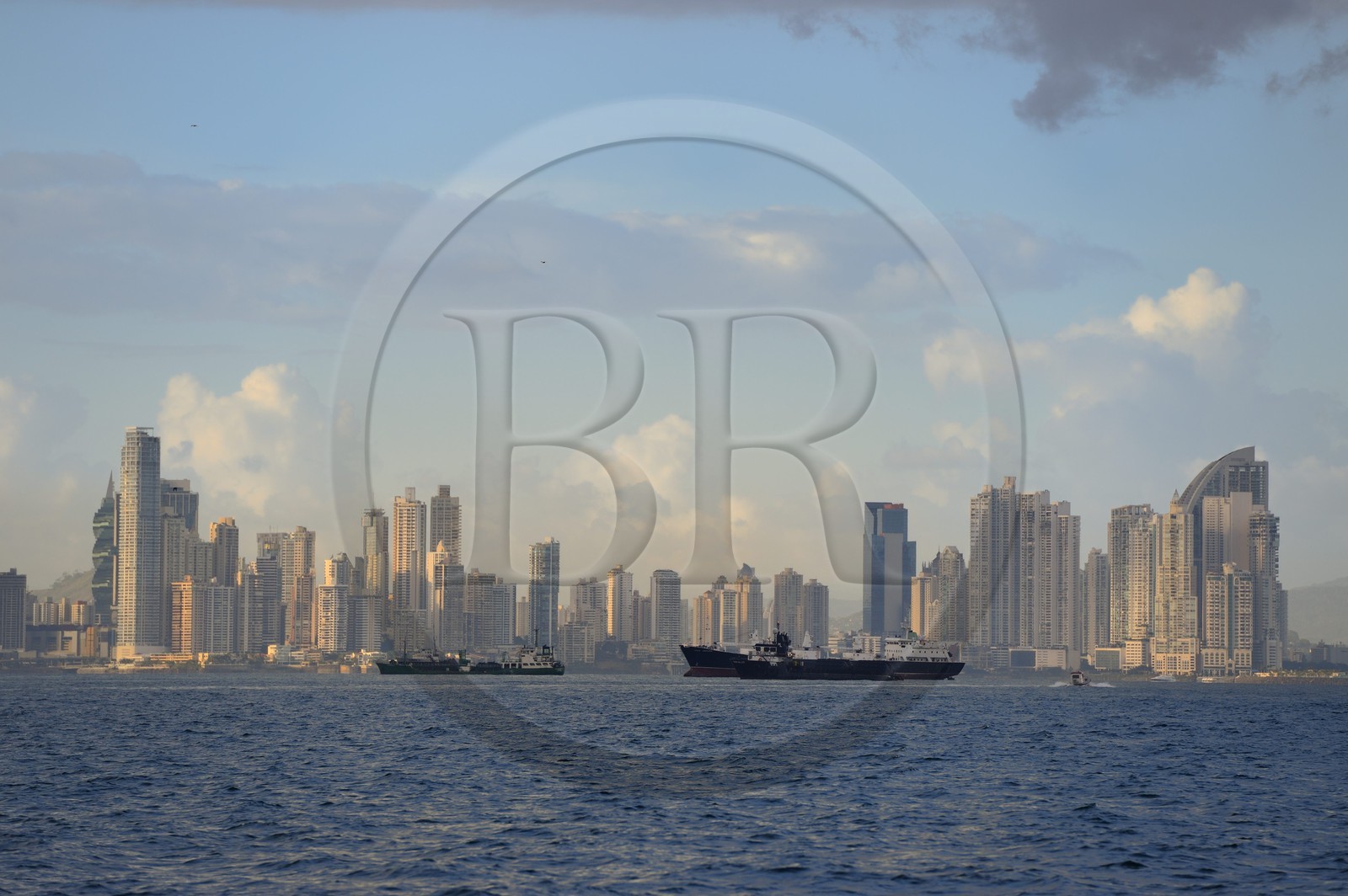 Panama, Panama City, le front de mer et ses gratte-ciels