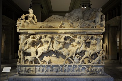 Turquie, Istanbul, centre historique classé Patrimoine Mondial de l'UNESCO, Musées archéologiques d'Istanbul dans les dépendances du Palais de Topkapi, sarcophage en marbre de Sidamara (Ambarasi - Konya en anatolie), époque romaine, seconde moitié du IIIème siècle