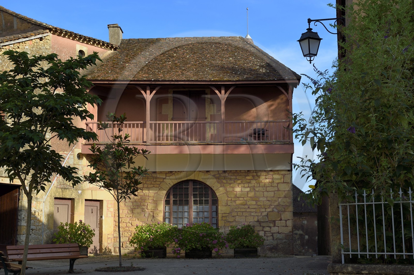 France, Dordogne (24), Périgord Noir, Belvès, labellisé Les Plus Beaux Villages de France, une maison rue des Filhols