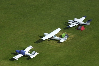 Royaume-Uni, Angleterre, Hampshire, Ile de Wight, aérodrome de Bembridge (vue aérienne)