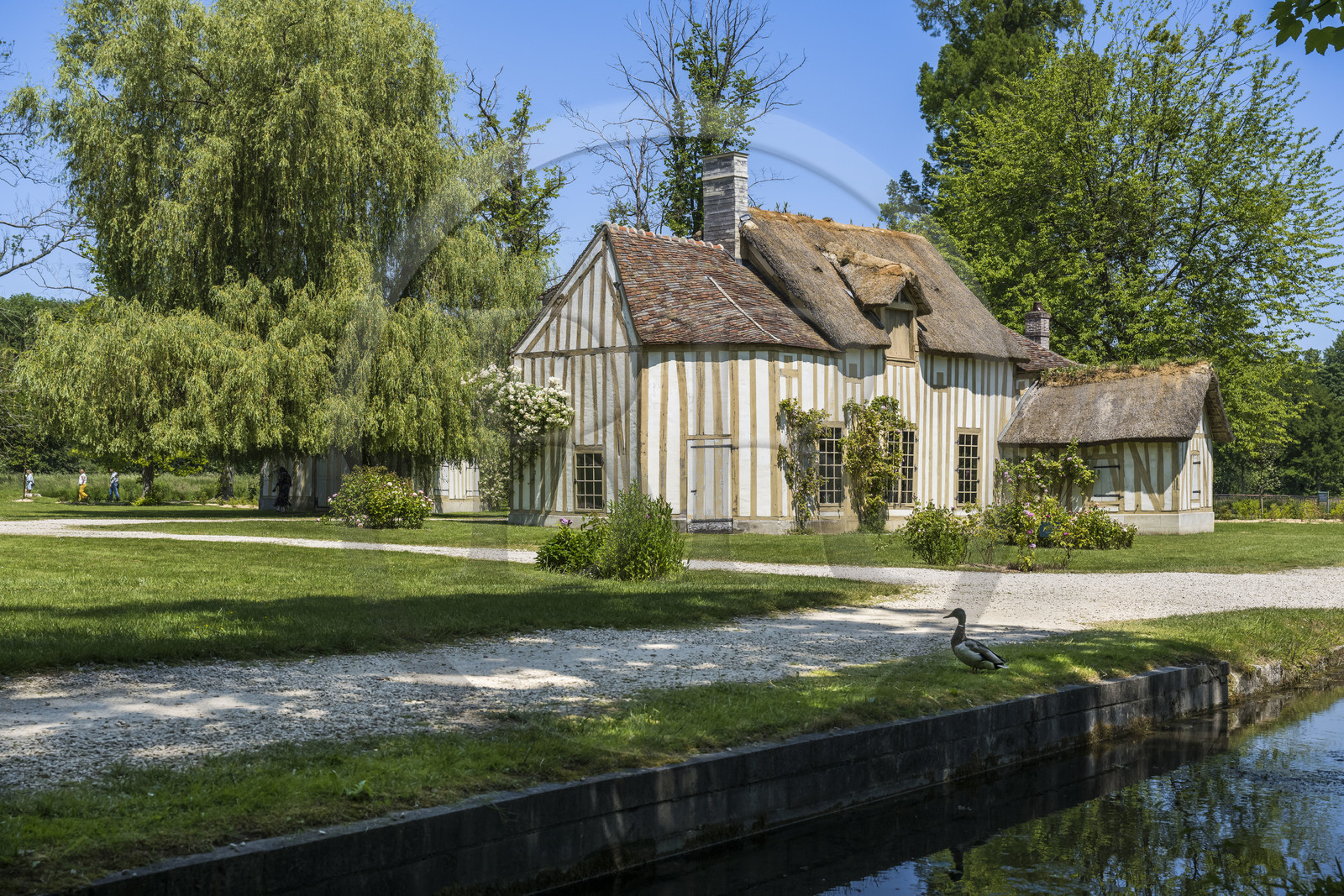 France, Oise (60), Chantilly, le chateau de Chantilly, le Hameau dans le parc du Domaine