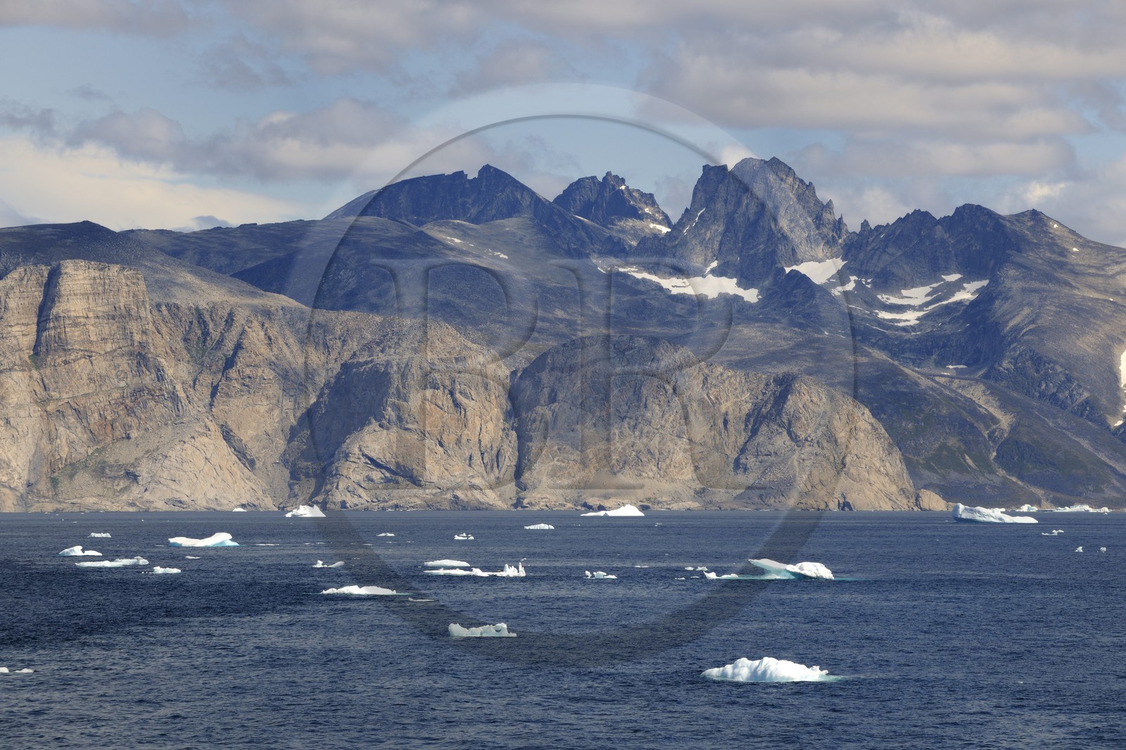 Groenland, région méridionale, iceberg au large du Cap Farvel (Farewell)