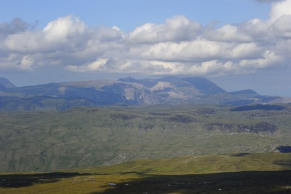 Royaume-Uni, Ecosse, North West Highlands, Sutherland, le massif montagneux de Foinaven (vue aérienne)