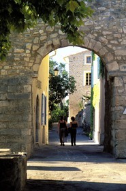 France, Vaucluse (84), Le Beaucet (Comtat Venaissin)