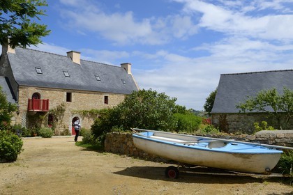 France, Finistère (29), Plougasnou, maison traditionnelle à Kermofezen