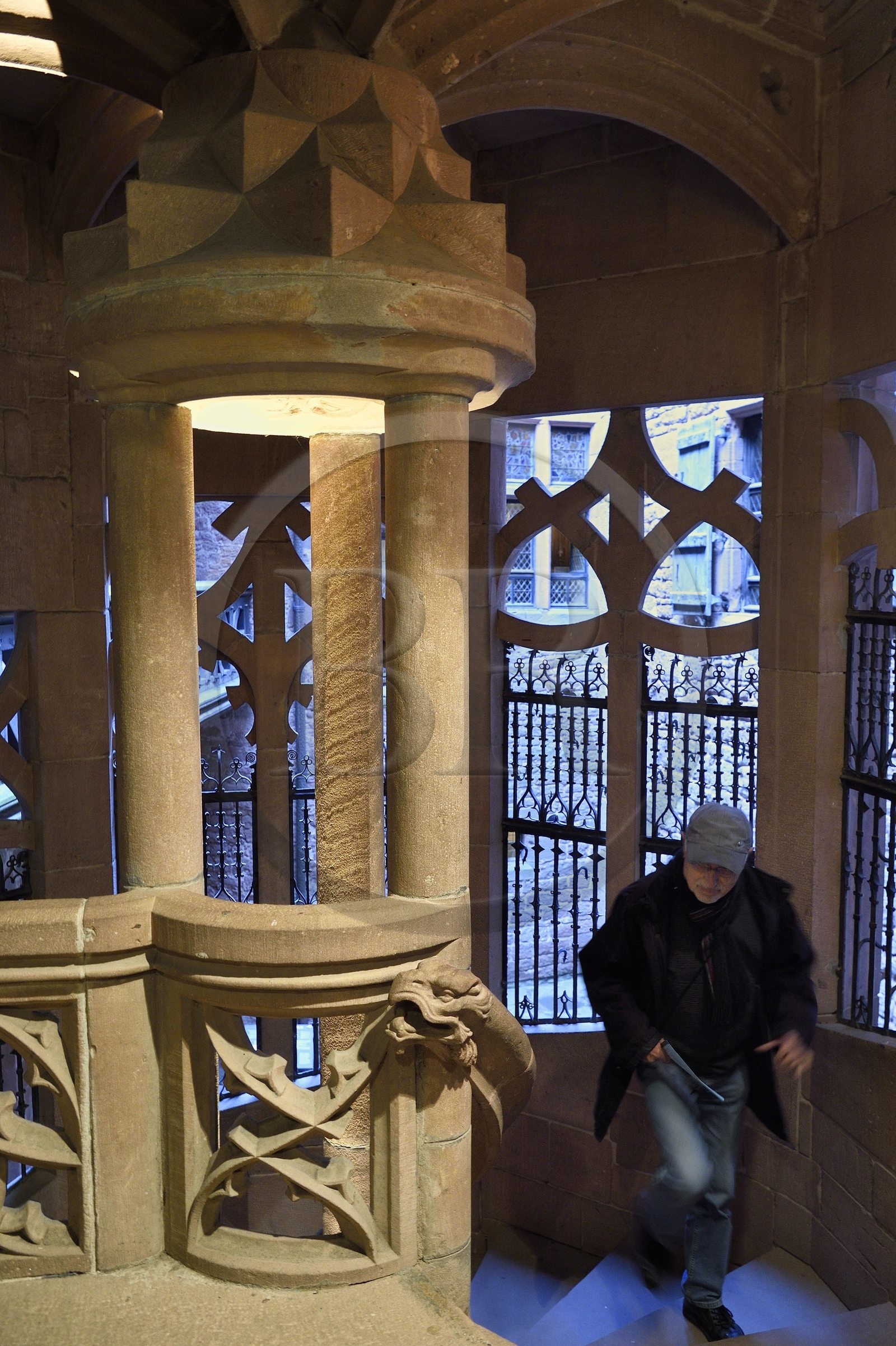 France, Bas-Rhin (67), Orschwiller, le chateau du Haut-Koenigsbourg, l'escalier à vis d'honneur