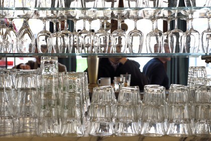 France, Paris (75), Le Pure Café rue Jean Mace