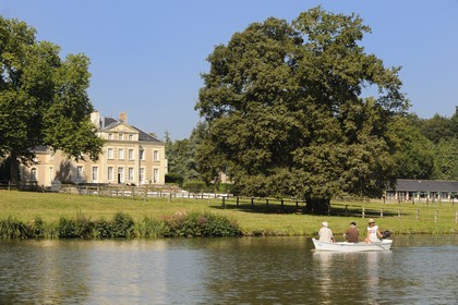 France, Loire-Atlantique (44), Nantes, château de la Poterie au bord de la rivière Erdre