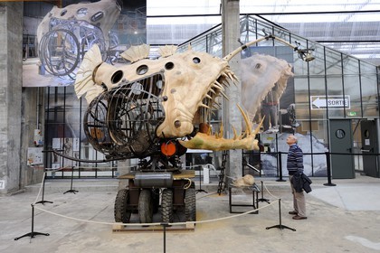 France, Loire-Atlantique (44), Nantes, l'Ile de Nantes, les hangars des anciens chantiers navals, les Machines de l'Ile, le poisson des abysses, automate