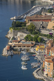 France, Alpes-Maritimes (06), Villefranche-sur-Mer, vieille ville avec la Citadelle du XVIème siècle et le port dans la Rade de Villefranche sur Mer