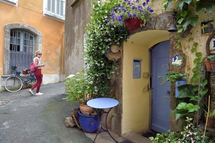 France, Var (83), Massif des Maures, Collobrières, rue Béranger, ruelle du vieux village