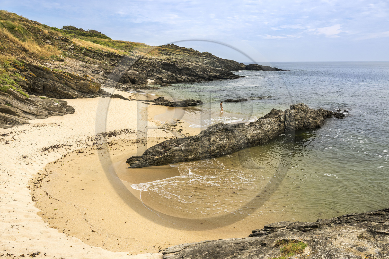 France, Morbihan (56), Ile de Groix, crique et plage du Stank sur la côte Sud