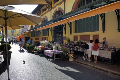 France, Alpes-Maritimes (06), Menton, marché couvert, halle municipale