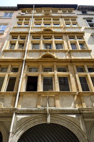France, Rhône (69), Lyon, site historique classé Patrimoine Mondial de l'UNESCO, quartier de Saint-Paul dans le Vieux Lyon, maison Renaissance Philibert de Masso au n°21 de la rue Juiverie