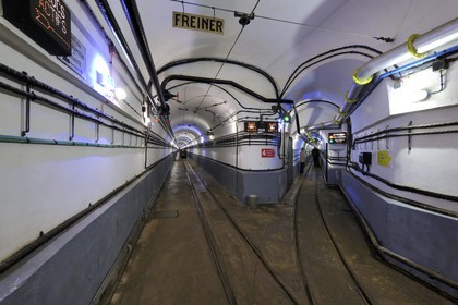 France, Bas-Rhin (67), Hunspach, la Ligne Maginot, le fort de Schoenenbourg, bifurcation de la galerie souterraine principale faisant plus d'1km