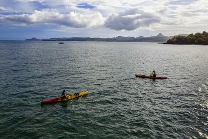 France, Ile de Mayotte, Grande-Terre, Nyambadao, kayak en bordure de la plage de Sakouli (vue aérienne)