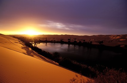 Libye, région du désert, Le Fezzan (Sahara), Erg Ubari, Lac d'Oum El Ma
