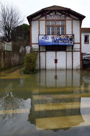 France, Val-de-Marne (94), les bords de Marne, Le Perreux-sur-Marne, maison inondée par la montée de la Marne