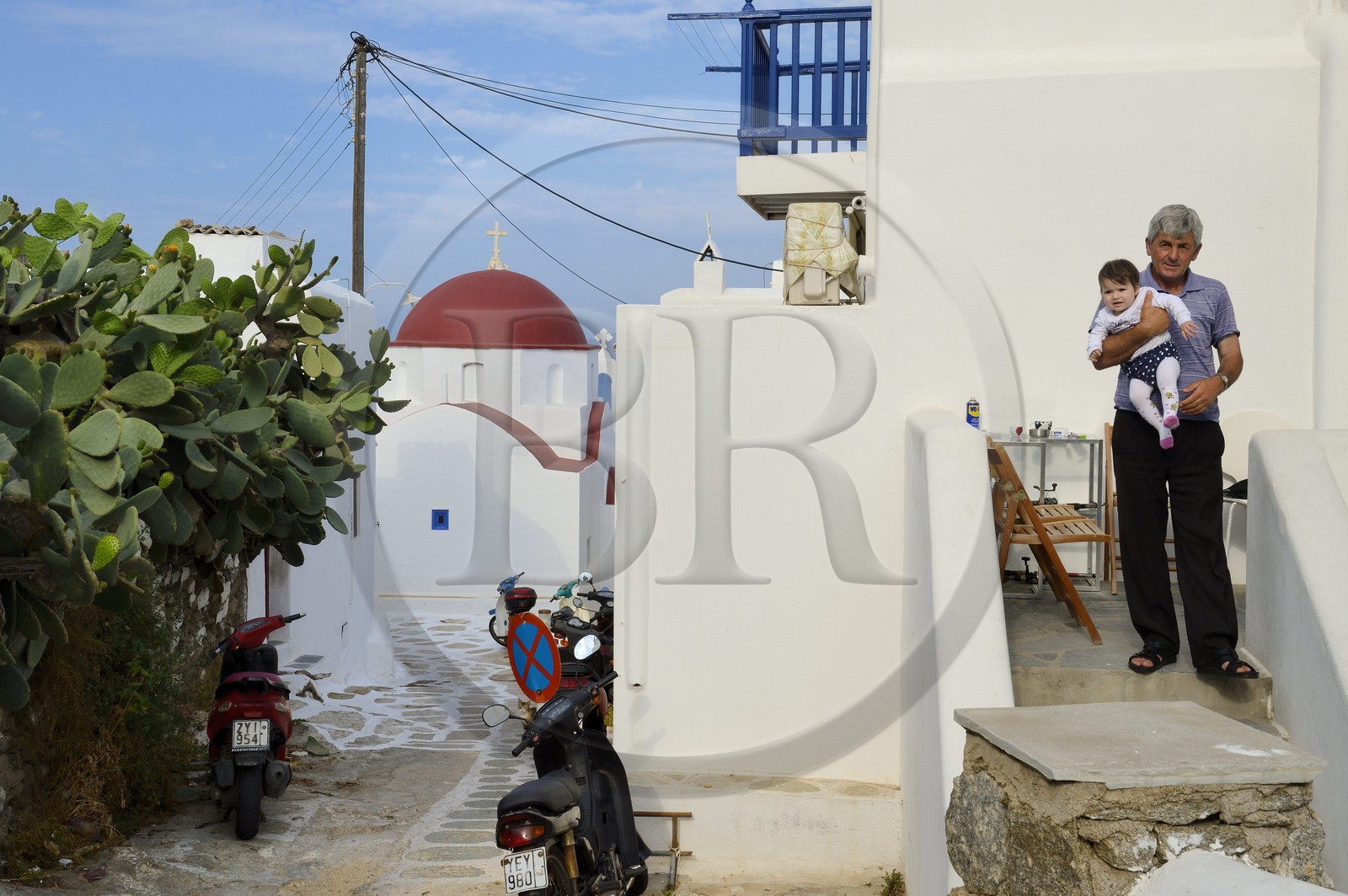 Grèce, Les Cyclades, mer Égée, île de Mykonos, Chora (Mykonos town), dans les ruelles de la vieille ville