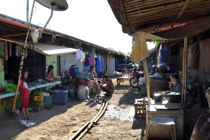 Philippines, Calamian Islands dans le nord de Palawan, Busuanga Island, ville de Coron, marché couvert