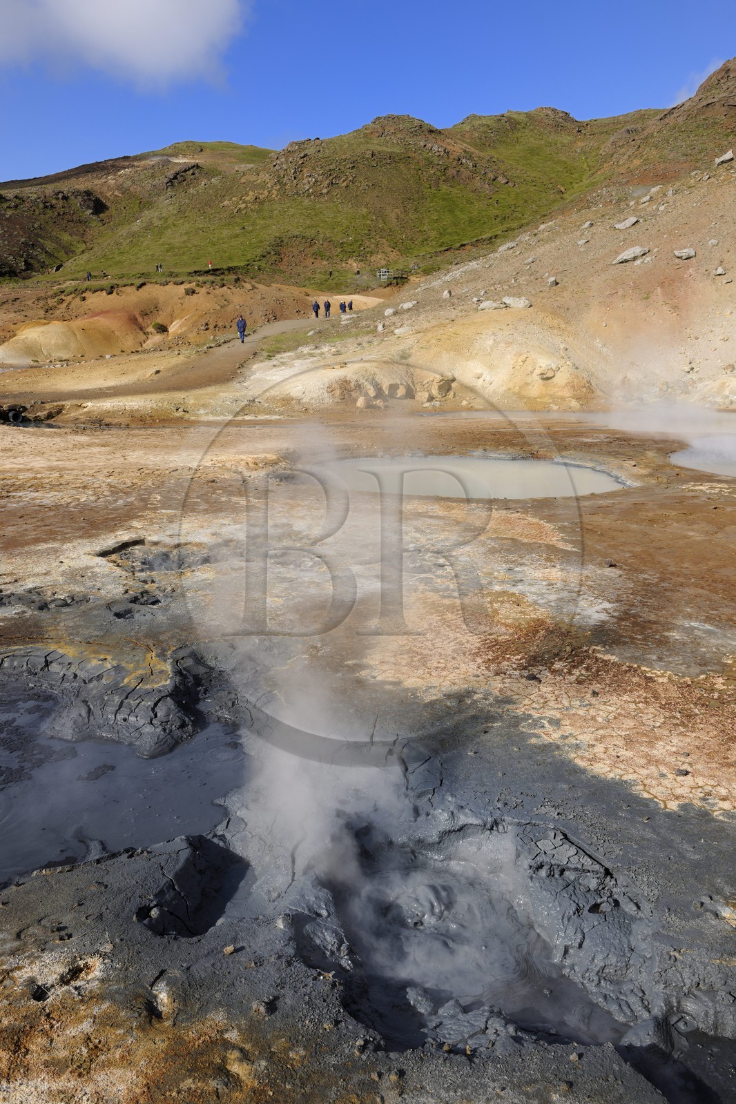 Islande, Région de Reykjavik, vallée de Krisuvik, solfatares et fumerolles de la zone géothermique de Seltun