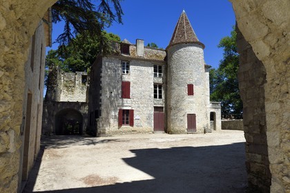 France, Dordogne (24), Perigord Pourpre, Eymet, le chateau d'Eymet, le logis du XIXème siècle