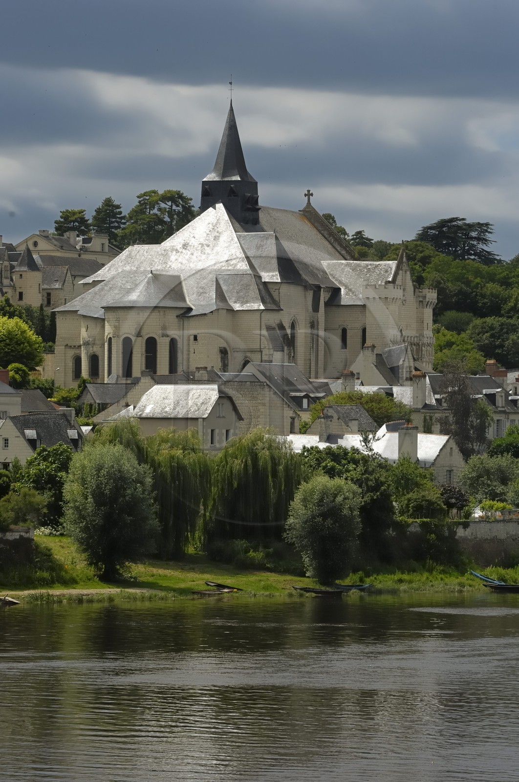 France, Indre et Loire (37), Candes-Saint-Martin, collégiale Saint-Martin