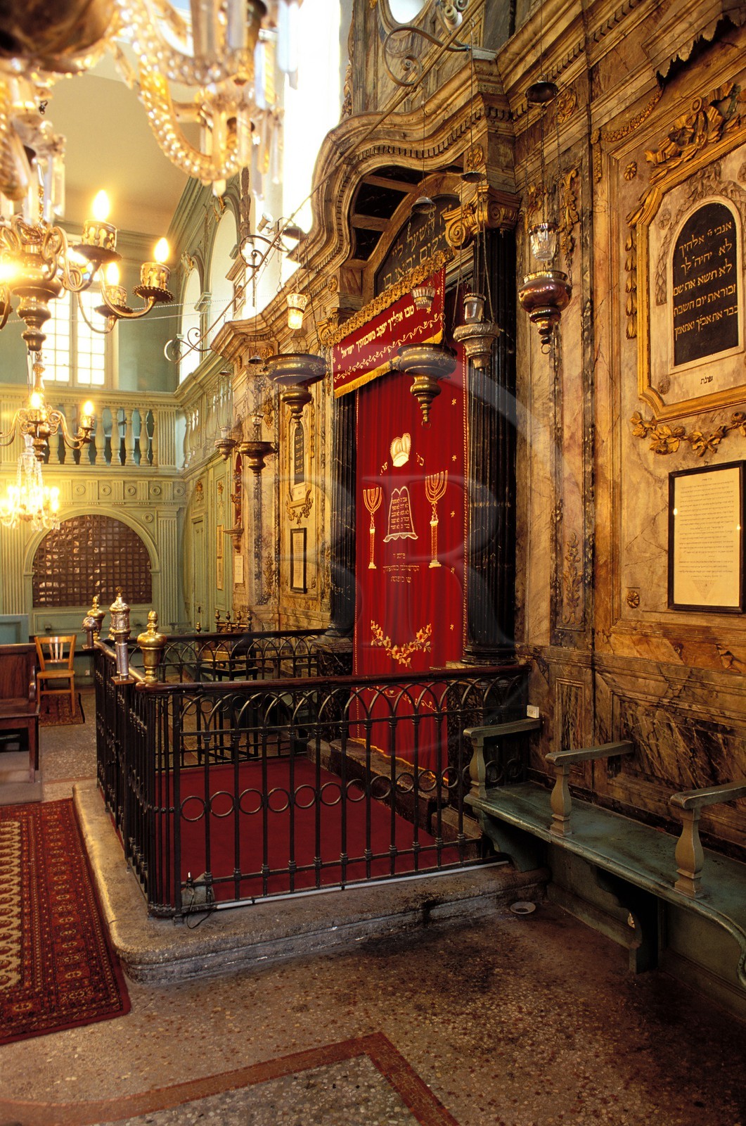 France, Vaucluse (84), Carpentras, le passage Boyer (1782), Comtat Venaissin