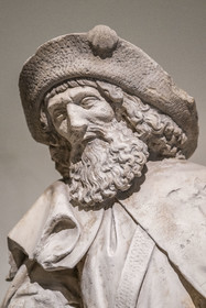 France, Paris (75), Musée de Cluny - Musée national du Moyen-Age, Saint Jacques le Majeur en pèlerin, Bourgogne, fin XVe siècle