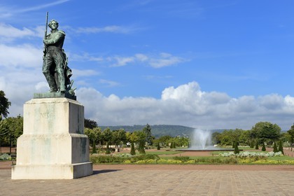 France, Moselle (57), Metz, statue du Maréchal Ney fidèle de l'empereur Napoléon 1er et originaire de Lorraine à l'entrée des jardins de l'Esplanade