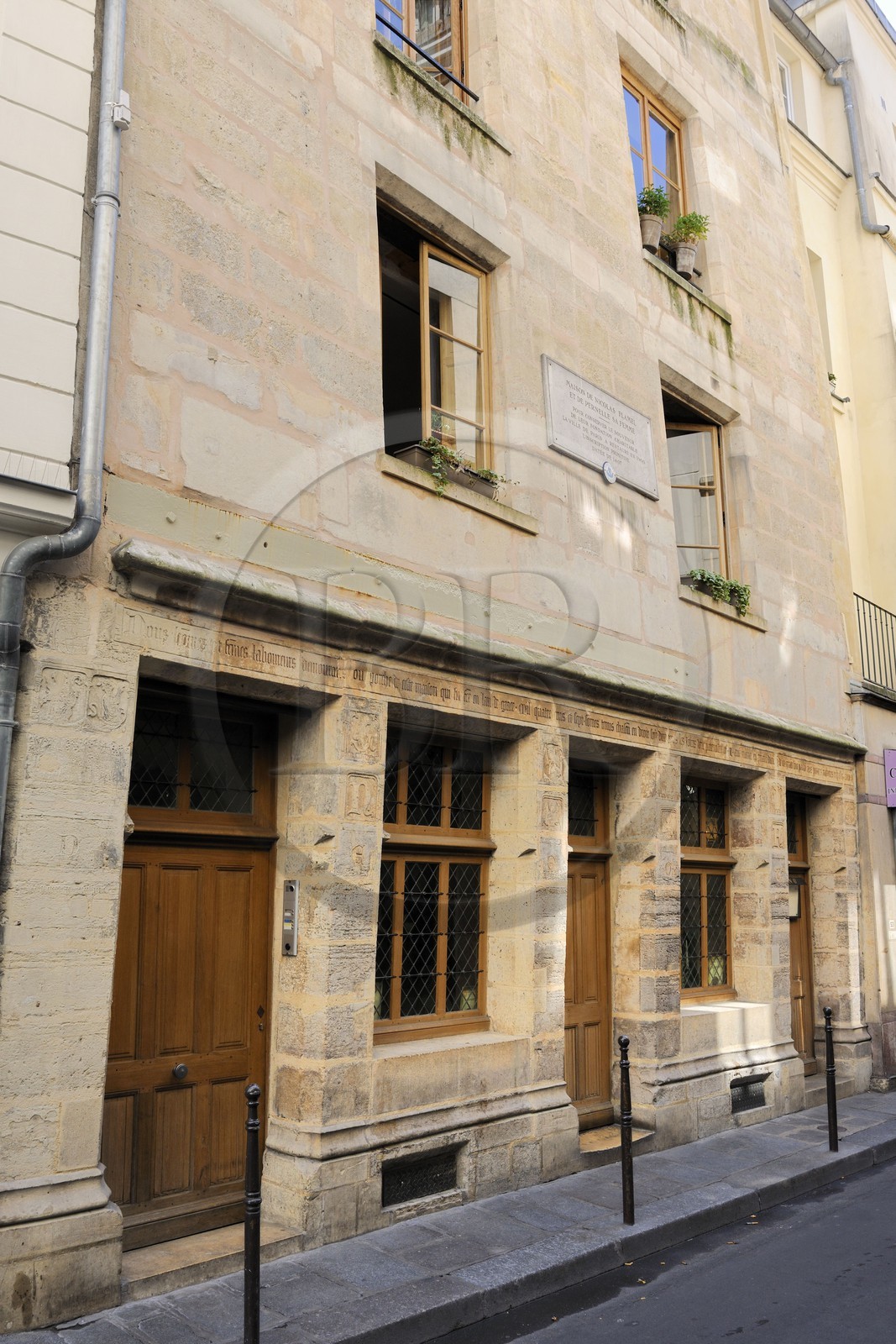 France, Paris (75), ancienne Maison de Nicolas Flamel bâtie en 1407 au 51 rue de Montmorency