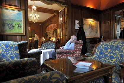 France, Calvados (14), Pays d'Auge, Deauville, le bar de l'Hôtel Normandy (groupe Barrière), le bar