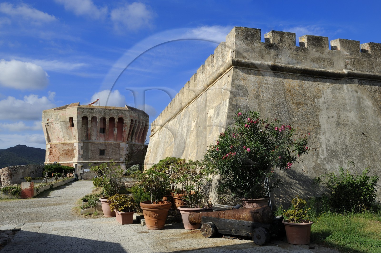 Italie, Toscane, l’Ile d’Elbe, Portoferraio, la Tour Torre del Martello et Musée Archéologique Linguella