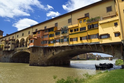 Italie, Toscane, Florence, centre historique classé Patrimoine Mondial de l'UNESCO, le Ponte Vecchio sur l'Arno