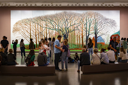 France, Paris (75), Bois de Boulogne, la fondation Louis Vuitton de l'architecte Frank Gehry, exposition David Hockney 25, Bigger Trees near Warter or ou Peinture sur le Motif pour le Nouvel Age Post-Photographique (2007), huile sur 50 toiles